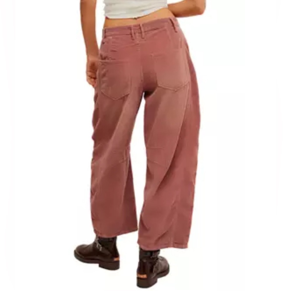 #241 NWT Free People Good Luck Cord Barrel Pant - Withered Rose - Picture 2 of 7